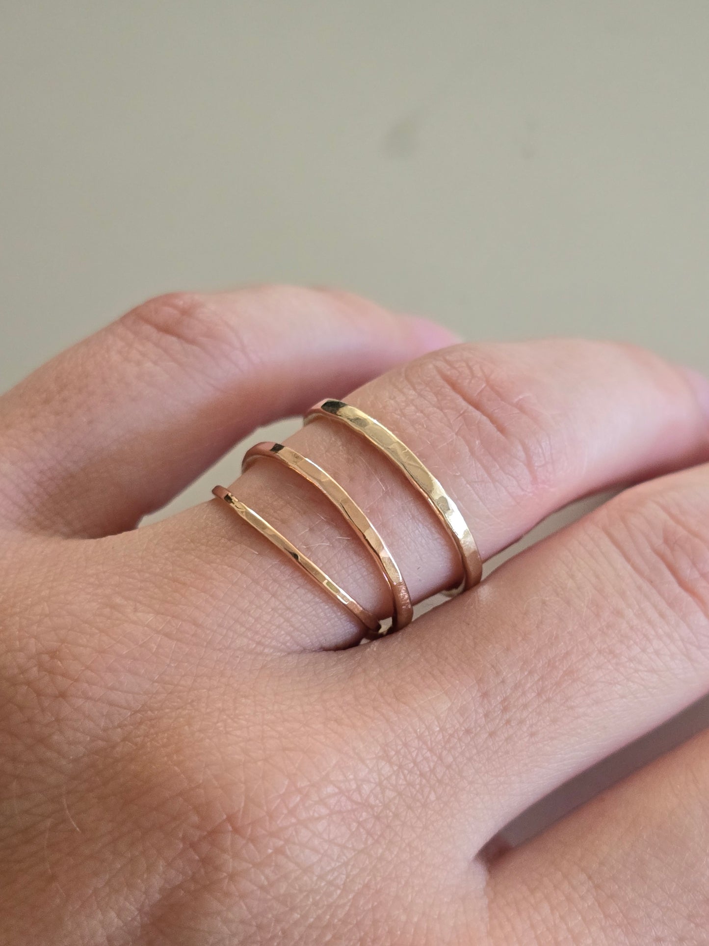 Hammer Finish Plain Band