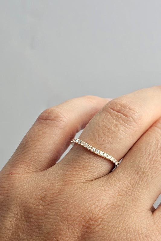 Low-curve-diamond-set-band