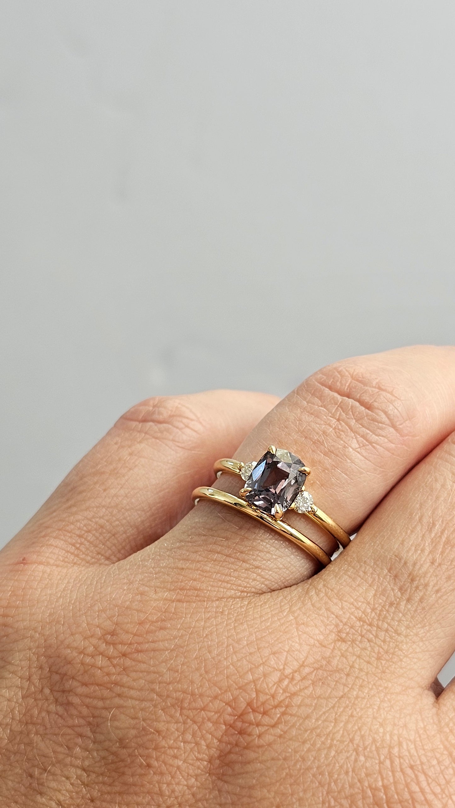 Plain-half-round-band 