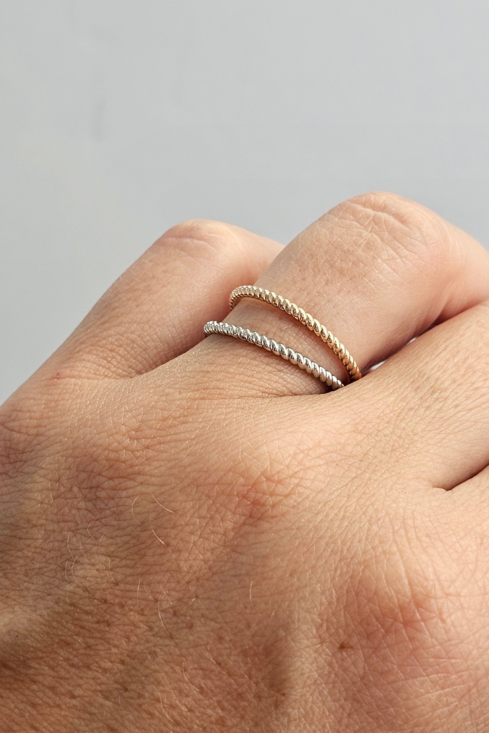 Rope stacker ring